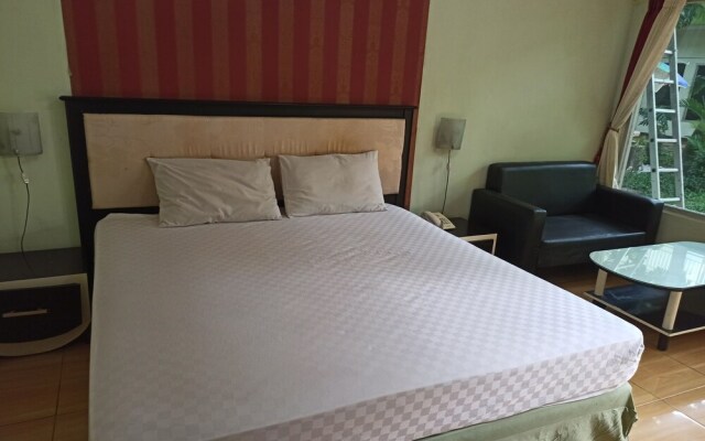 Hotel O Wisma Pundu Syariah Near Kantor Camat Kota Besi