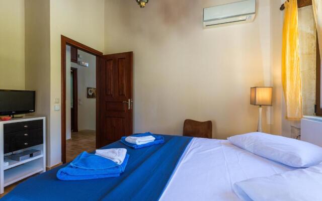 Poseidon Villa, nestled in the picturesque south, By ThinkVilla