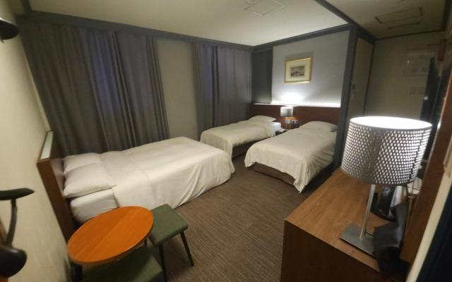 Insadong Crown Hotel