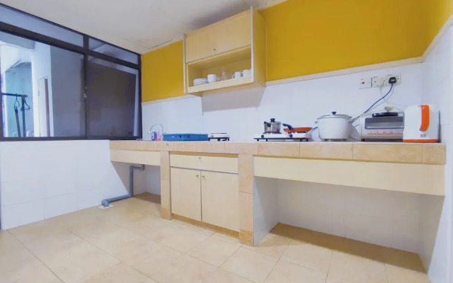 Pavilion Fahrenheit 88 - AJ home