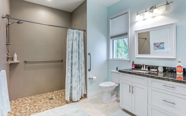Waterfront Stuart Oasis w/ Hot Tub & Dock!
