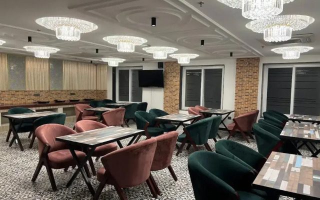 Lime Tree Hotel and Banquet Greater Noida