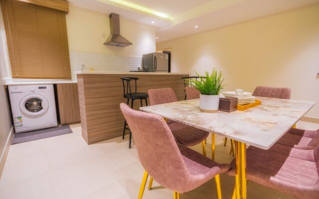 Address Palace Hotel Apartments
