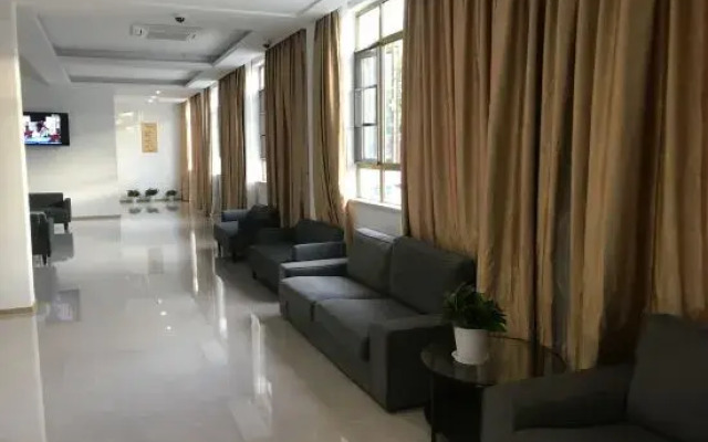 Shanghai Xinnan Hotel