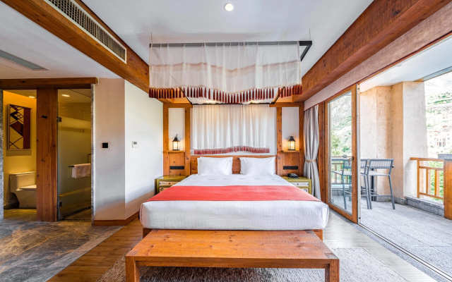 LUX* Tea Horse Road Benzilan Hotel – Guest Rooms – Deqin