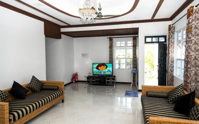 Dhirey Inn - photo 4