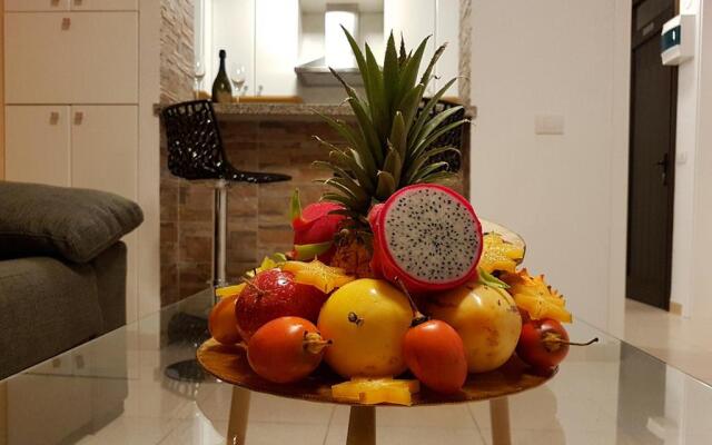 Lovely Apartment close to the Beach Apartamerica LA140