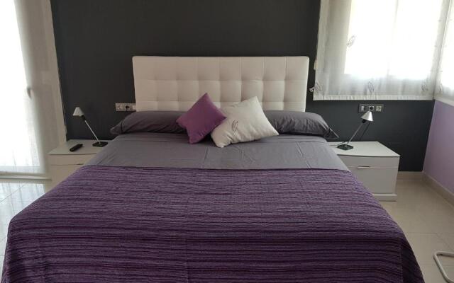 Washingtonia Villa near Sitges