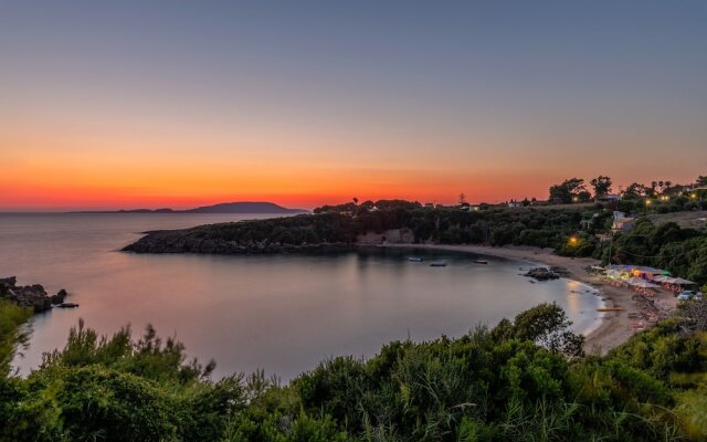 Villa Idyle-Luxury Beachfront Property