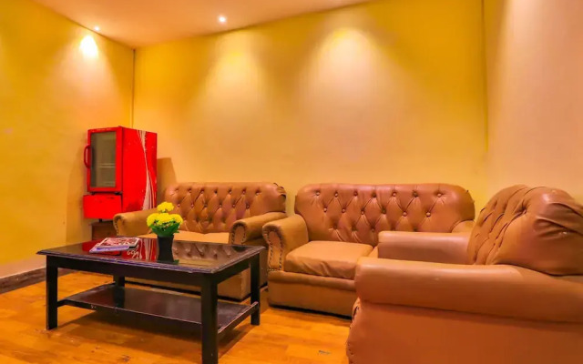 OYO 657 Hotel Everest Mount Holiday