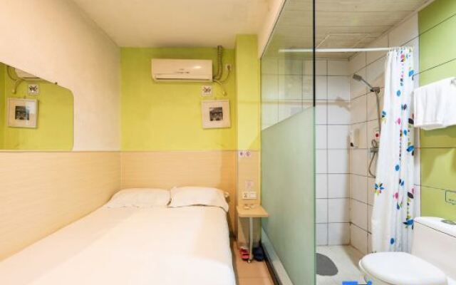 100 Hotel (Guangzhou Panyu Shiqiao Metro Station)