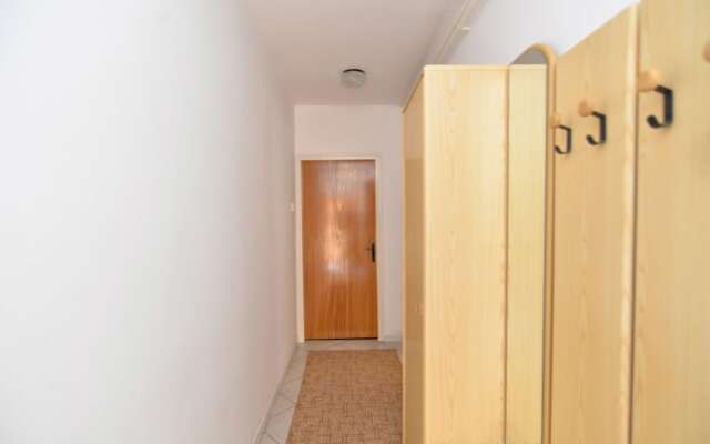 Apartment 1633