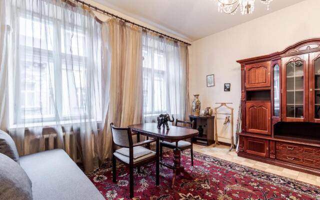 Doroshenka Antique Apartment