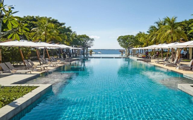 Crimson Beach Resort & Spa - Mactan Island, Cebu