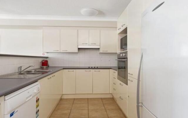 Spinnaker 102 - On The Lake!