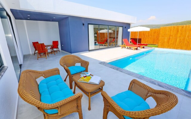 Golden Villas