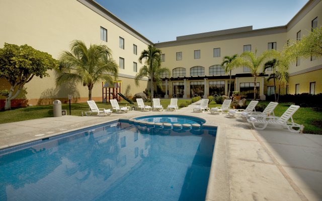Fiesta Inn Colima