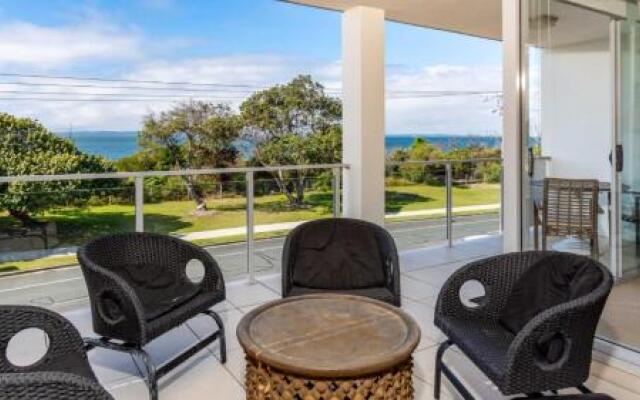 Stunning surfside apartment - Boyd St, Woorim