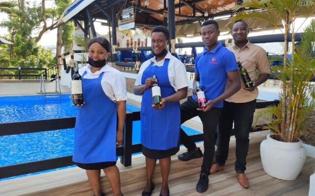 Hotel Tilapia