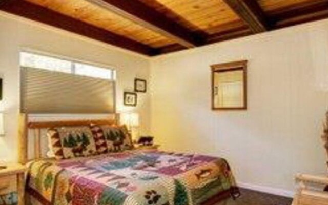 Lodge Pole Pine Cabin by RedAwning