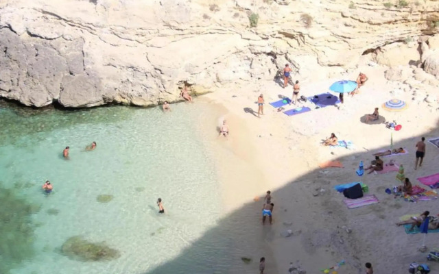 Lovely apartment in Diso with private terrace