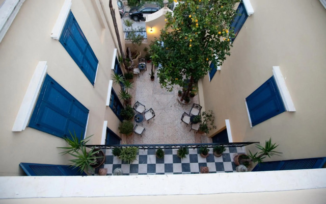 Pandora Suites