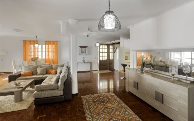 Top Floor With three Balconies