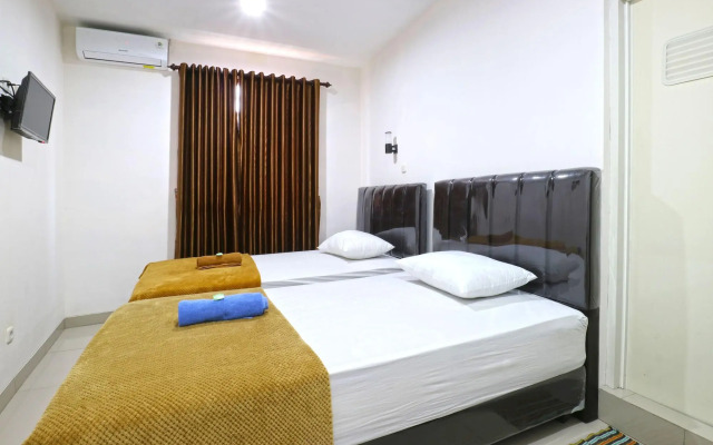 Saloka Guest House by ZUZU