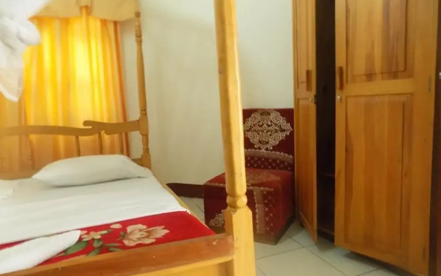 Town View Hotel