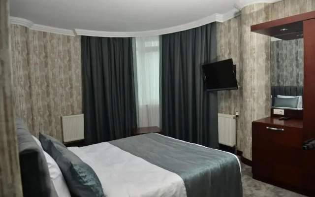 Sardur Hotel