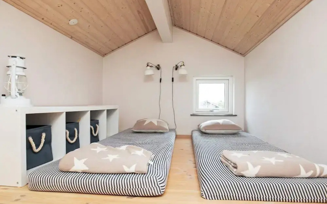 6 Person Holiday Home in Brovst