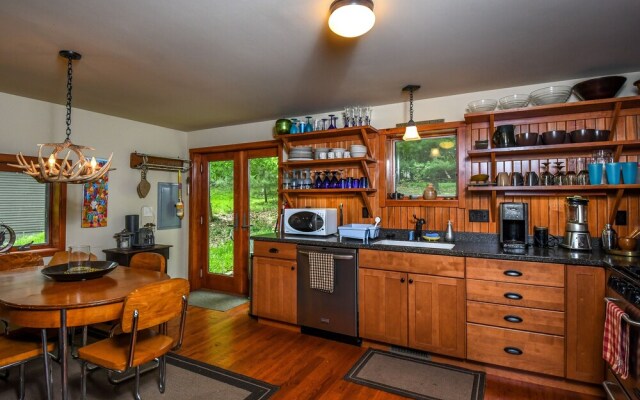 Possum Trot Lodge 2 Bedroom House