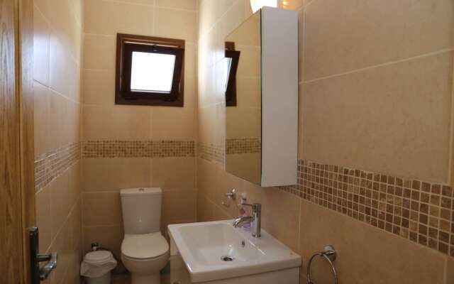 Villa Pergola by Amy Villas