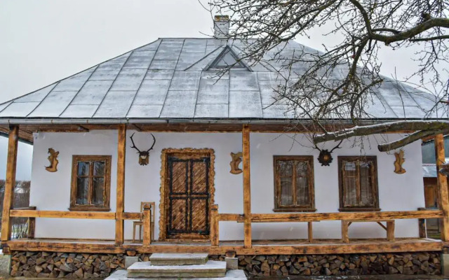 Casuta Vanatorului Campulung Moldovenesc