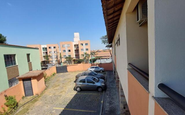Casa de 2 Suítes com Internet Rápida e Comodidades