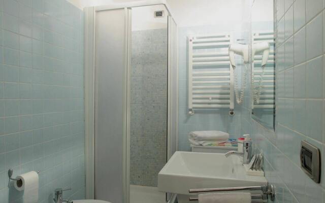 Rental in Rome 2000