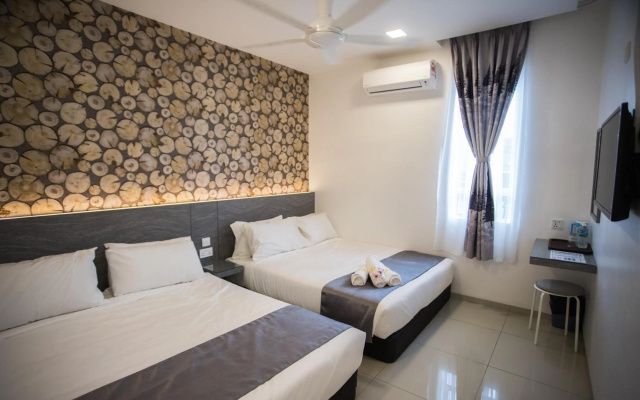 IM 96 Villa – Guest Rooms – Indera Mahkota