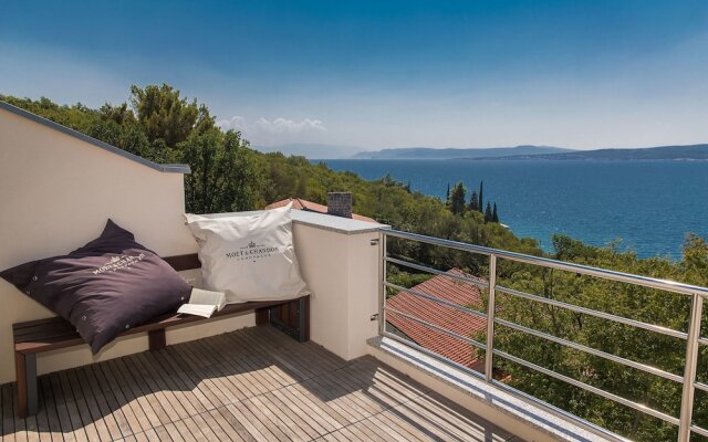 House Villa Jely