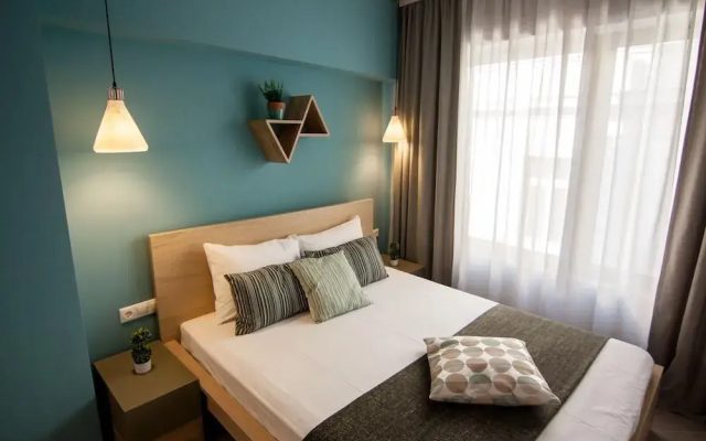 Dynasta Central Suites