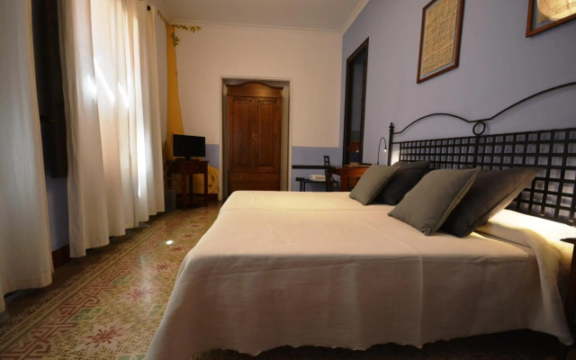 Casa de los Azulejos