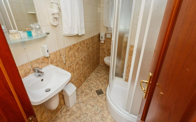 Hotel Adria
