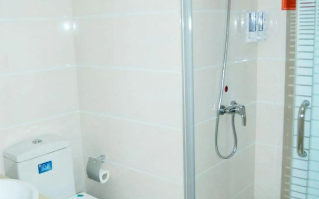 Fuerte Chain Hotel Guangde Xinjinjiang