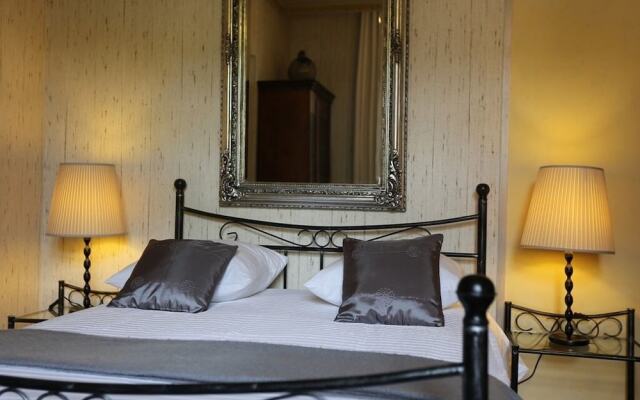 La Cour Des Nobles - Les Remparts du Berckheimer Hof