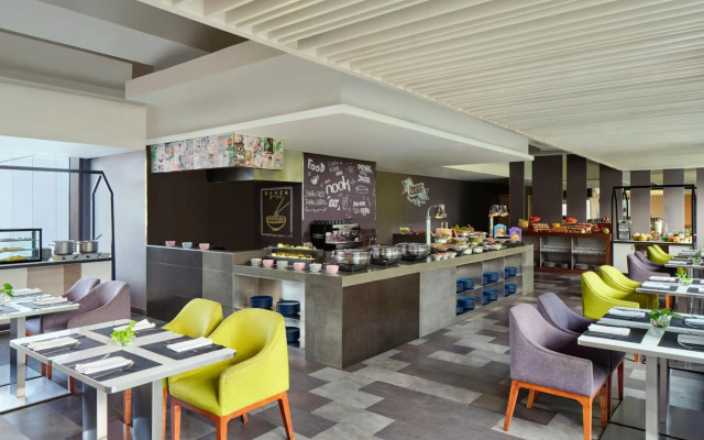 Aloft Jakarta Wahid Hasyim