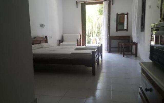 Magicstay - Aparthotel 3 Stars Koukounaries