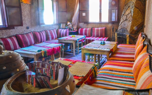 Authentic and Pittoresque Room for 3 People in Tamatert, Morocco