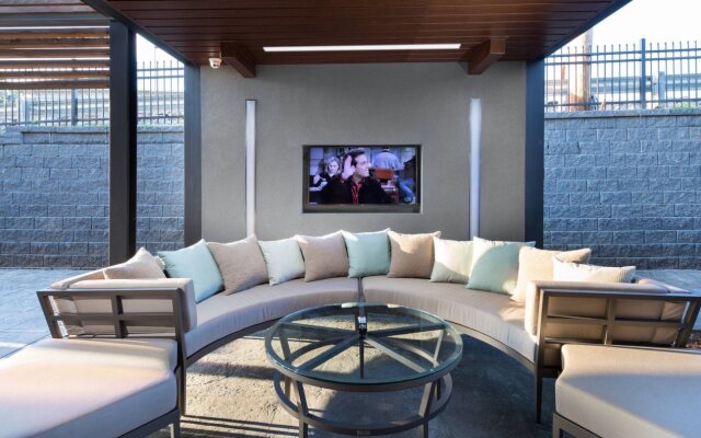 Courtyard Russellville