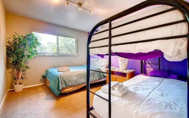 PX006 4 Bedroom Apartment By Senstay