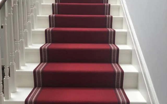 Sleeps10-garden-freeparking-bbq-familyfriendly