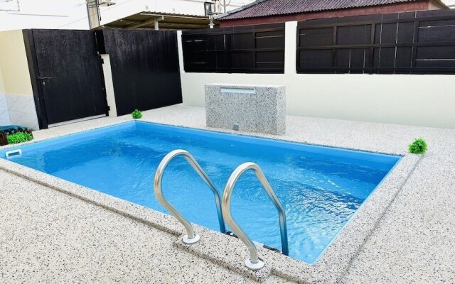 Adina Pool Villa Cenang Langkawi 3B4R